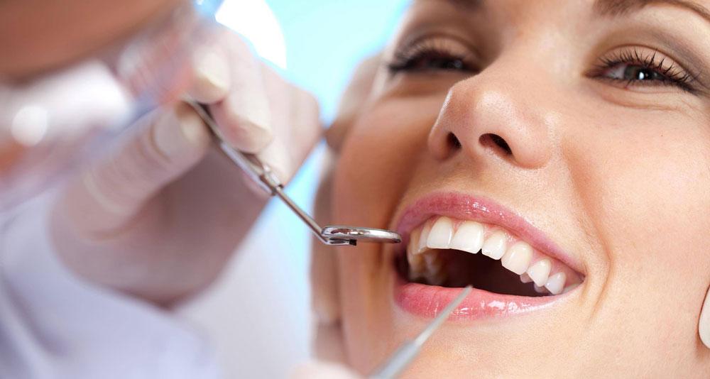 Bệnh viện Răng Hàm Mặt Trung ương Hà Nội đã xây dựng và trình Cục Quản lý Khám, chữa bệnh, Bộ Y tế hồ sơ xin phê duyệt áp dụng thí điểm kỹ thuật mới: “Sử dụng hỗn hợp khí N2O/O2 để an thần tỉnh trong nha khoa”.